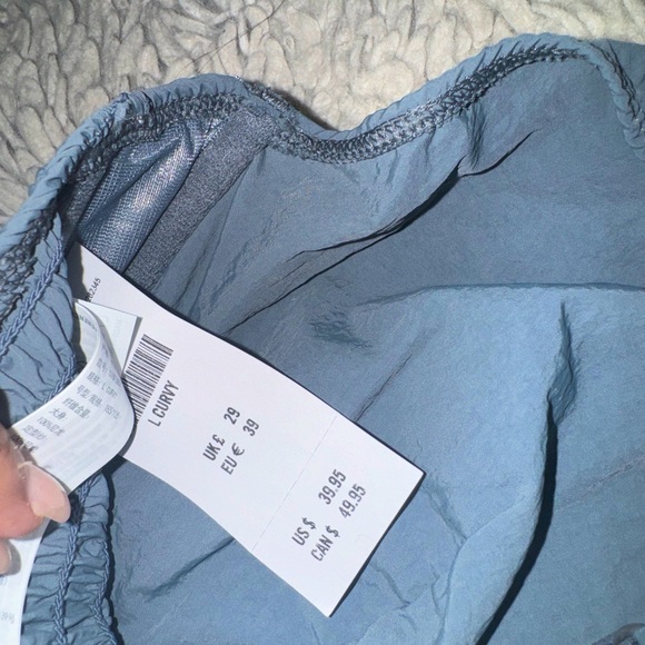 Brand New, never worn!! Cute little corset top. - Picture 3 of 3